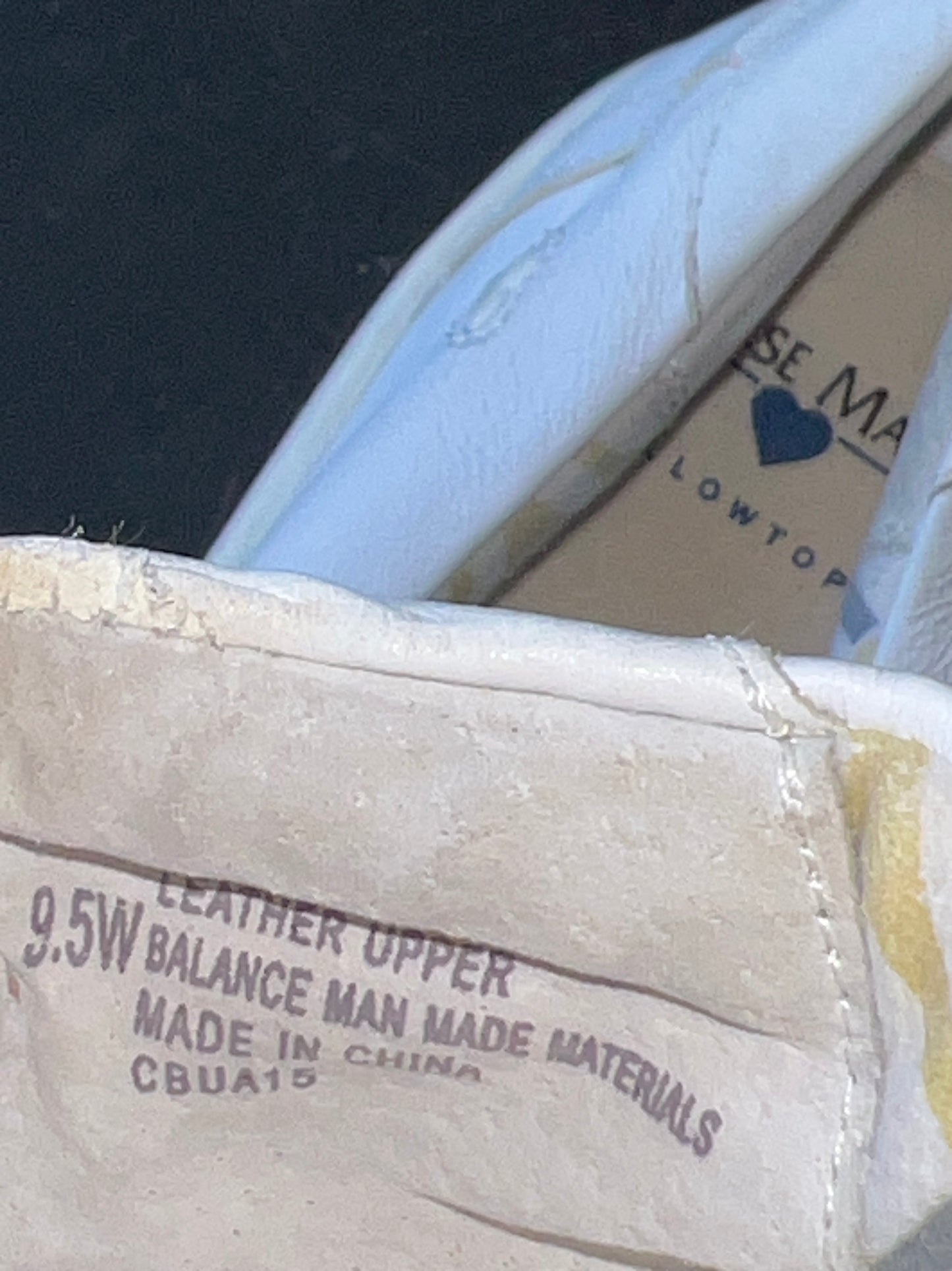 Women's NURSE MATES •Meredith• Gored Slip-on 9.5W White Leather