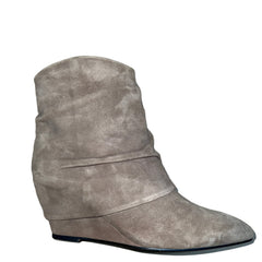 Carmen Marc Valvo Women's Cuffed Kid Suede Wedge Bootie 8/38 Taupe