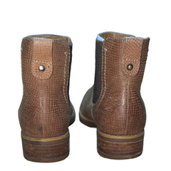 SOFFT Women's •Selby• Slip-on Gored Leather Bootie Barley Leather 7M