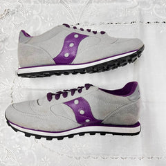 Women’s Saucony Jazz Low Pro Running Shoe 7M Gray Sweatshirt/Navy