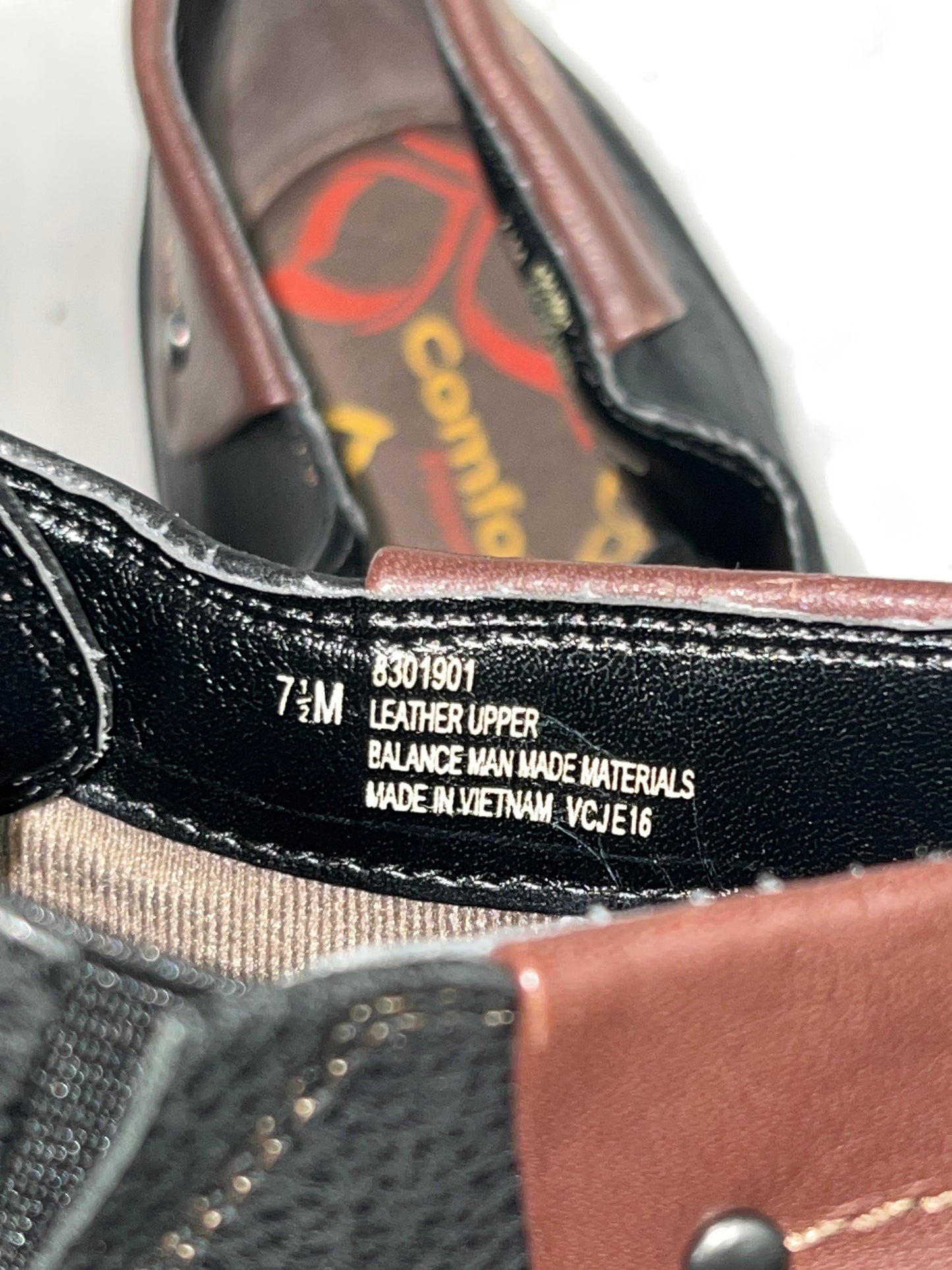 Women's Comfortiva •Rifton• Women's Lace-up Boots - Size 7.5M Black Leather