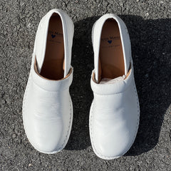 Women’s Nurse Mates Halle Pillow Top Clog 9M White Leather