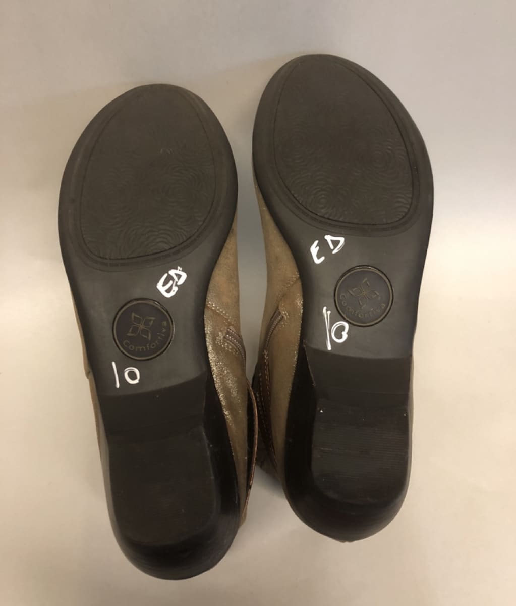 Women's Comfortiva •Ryder• Buckle Strap Bootie -Size 10M- ANTHRACITE - ShooDog.com