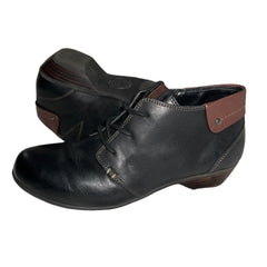 Women's Comfortiva •Rifton• Women's Lace-up Boots - Size 6.5M Black Leather
