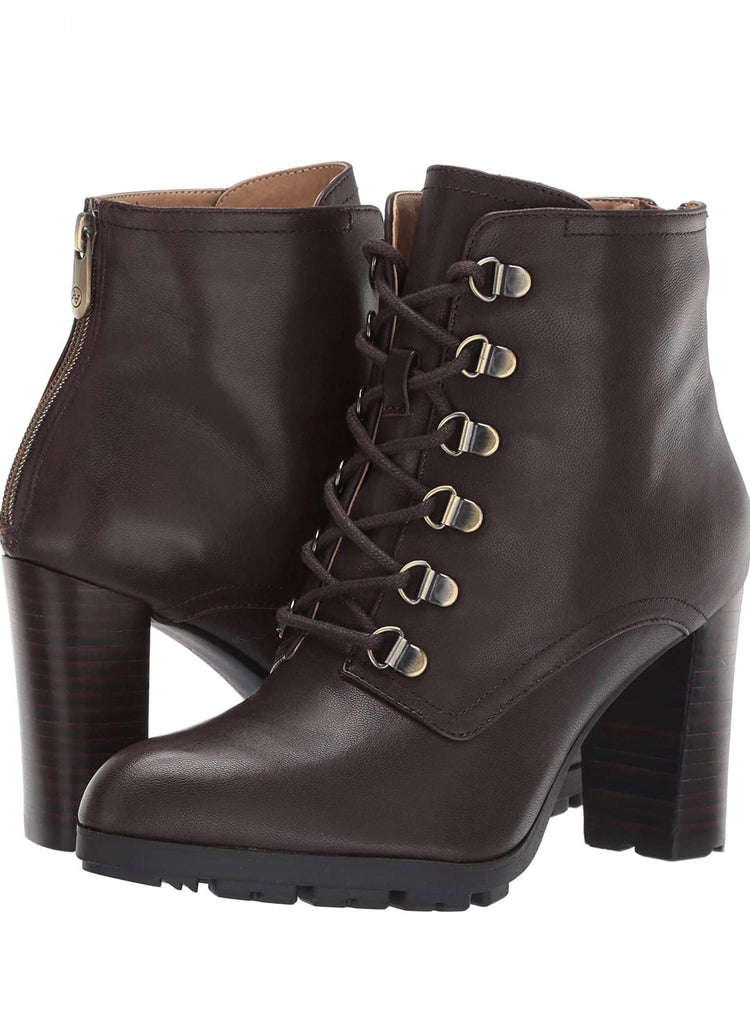 ADRIENNE VITTADINI Women's •Thad• Lug Sole Lace-up Bootie 6M Walnut Leather