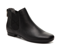 ADRIENNE VITTADINI Women's •Adley• Chelsea Boot Black Leather 7M