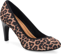 SOFFT Women's •Presley• Stacked Heel Pump