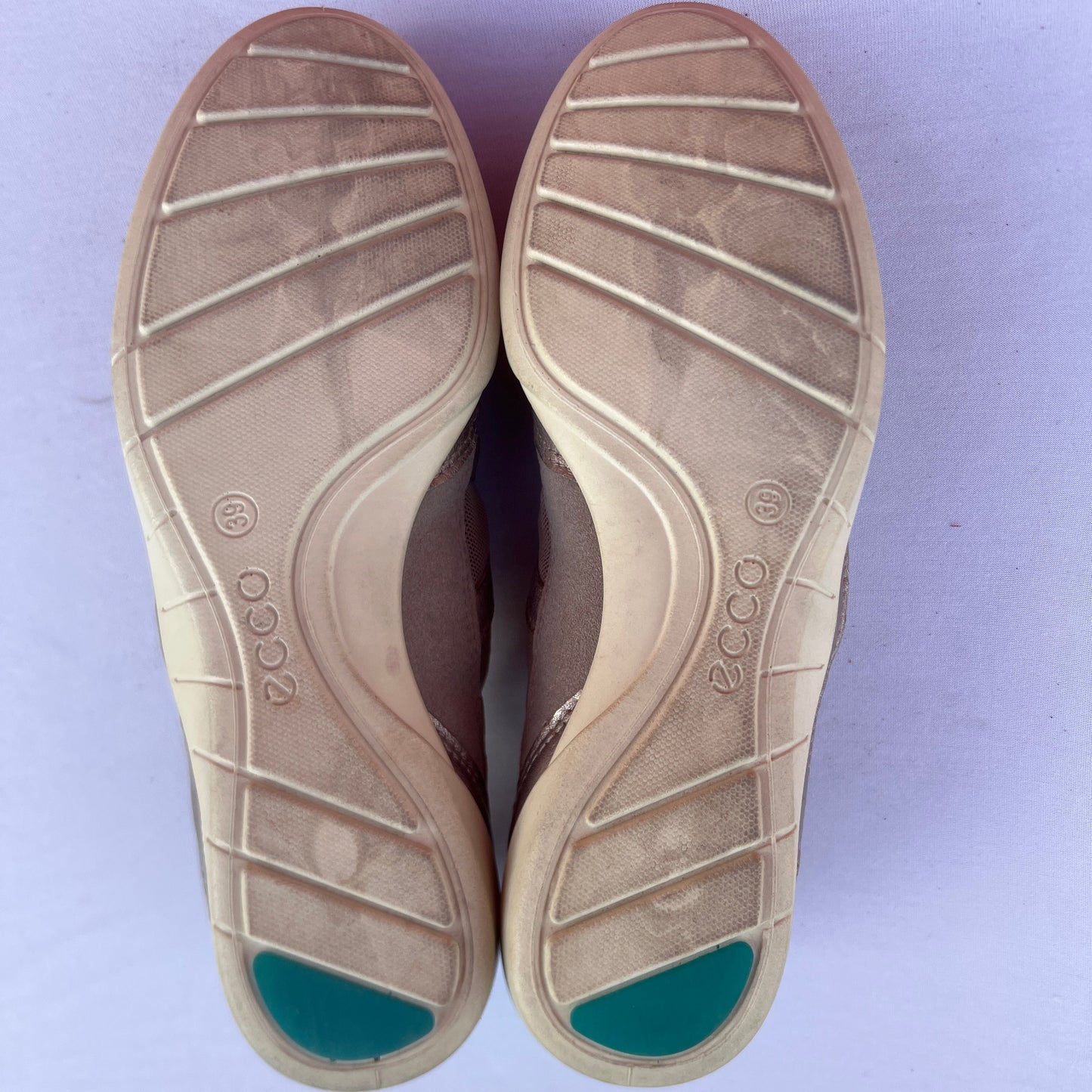 Woman’s Ecco  ECCO Bluma  Lace Oxford  39M Metallic Taupe Mesh/Leather