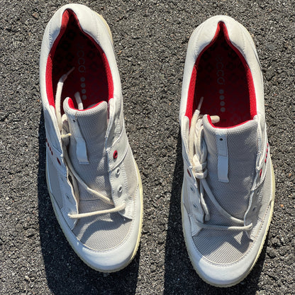 Men’s Ecco Street Cleat-less Golf Shoe 46EU • White/Red • Leather