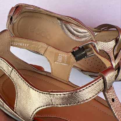 Woman’s Ecco  Strappy Wedge Sandal 39M Metallic Leather
