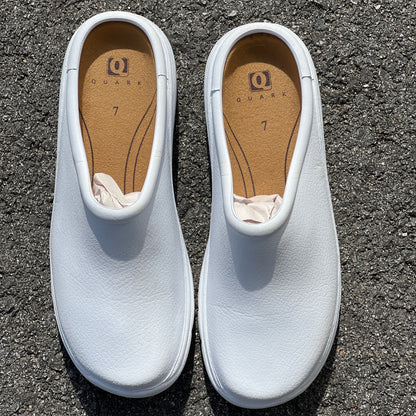 Women's  NURSE MATES  •Quarky•  EVA Clog 7MW  White