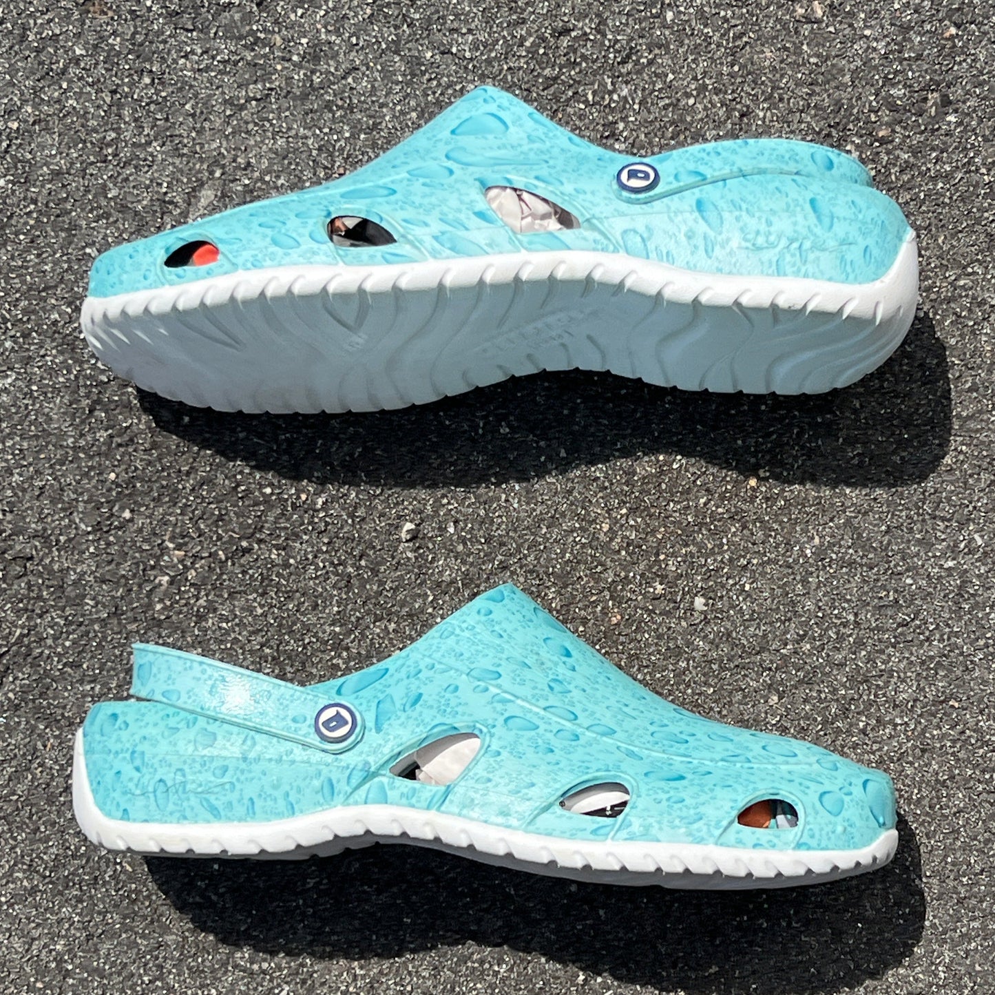 Men’s •Quarky•   EVA Clog  Size 13 White/ Blue Splash