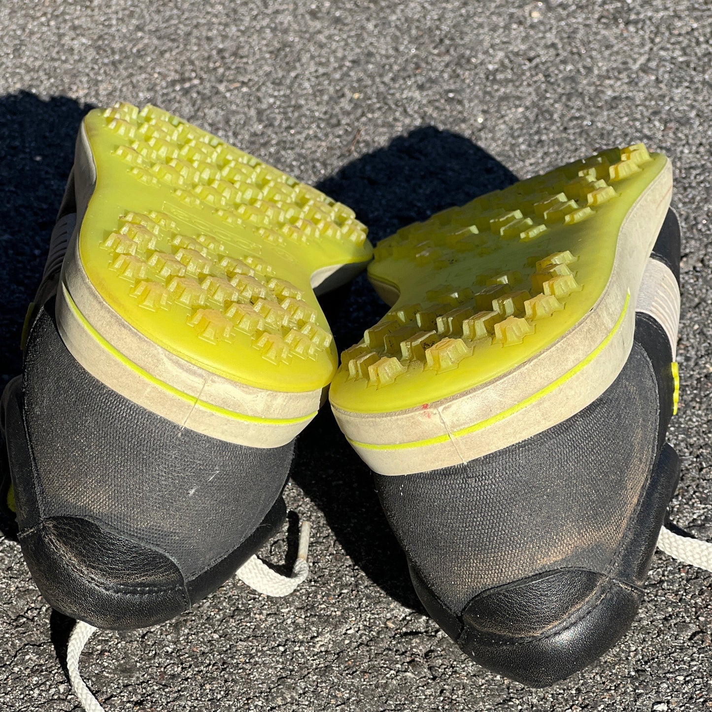 Men’s Ecco Street Premier Cleat-less Golf Shoe 46EU • Black/White/Citron • Leather