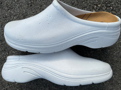 Women's  NURSE MATES  •Quarky•  EVA Clog 10MW  White
