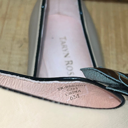 Taryn Rose • Berndt •Slip on  Leather Flat 6M  Nutmeg/Black Patent