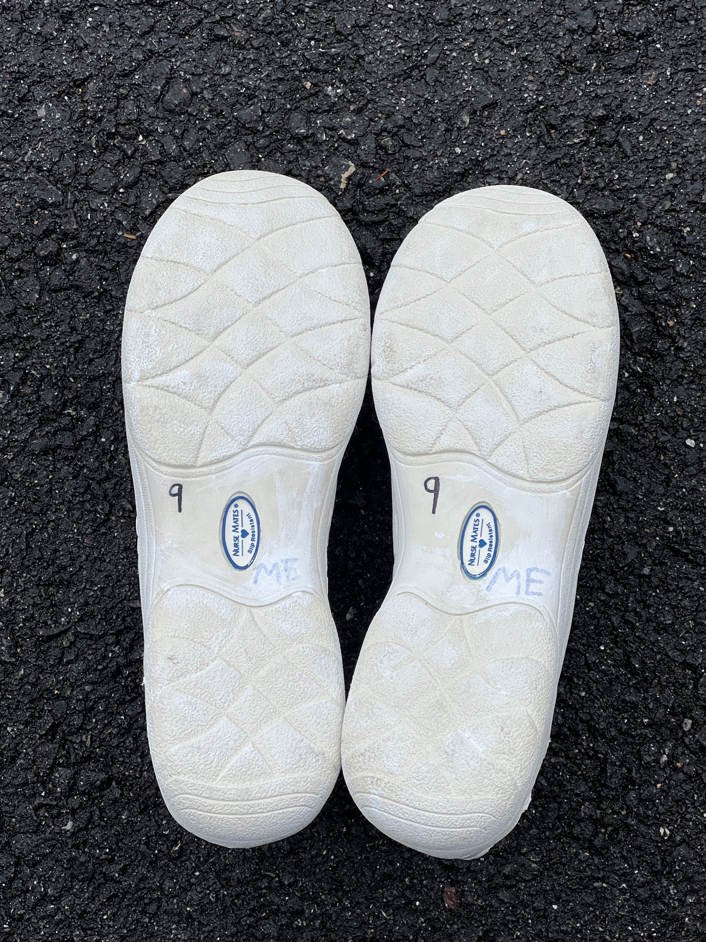 Women's  NURSE MATES  •Andres•  Twin-Gored  Pillow-Top Slip-on 9M  White Leather