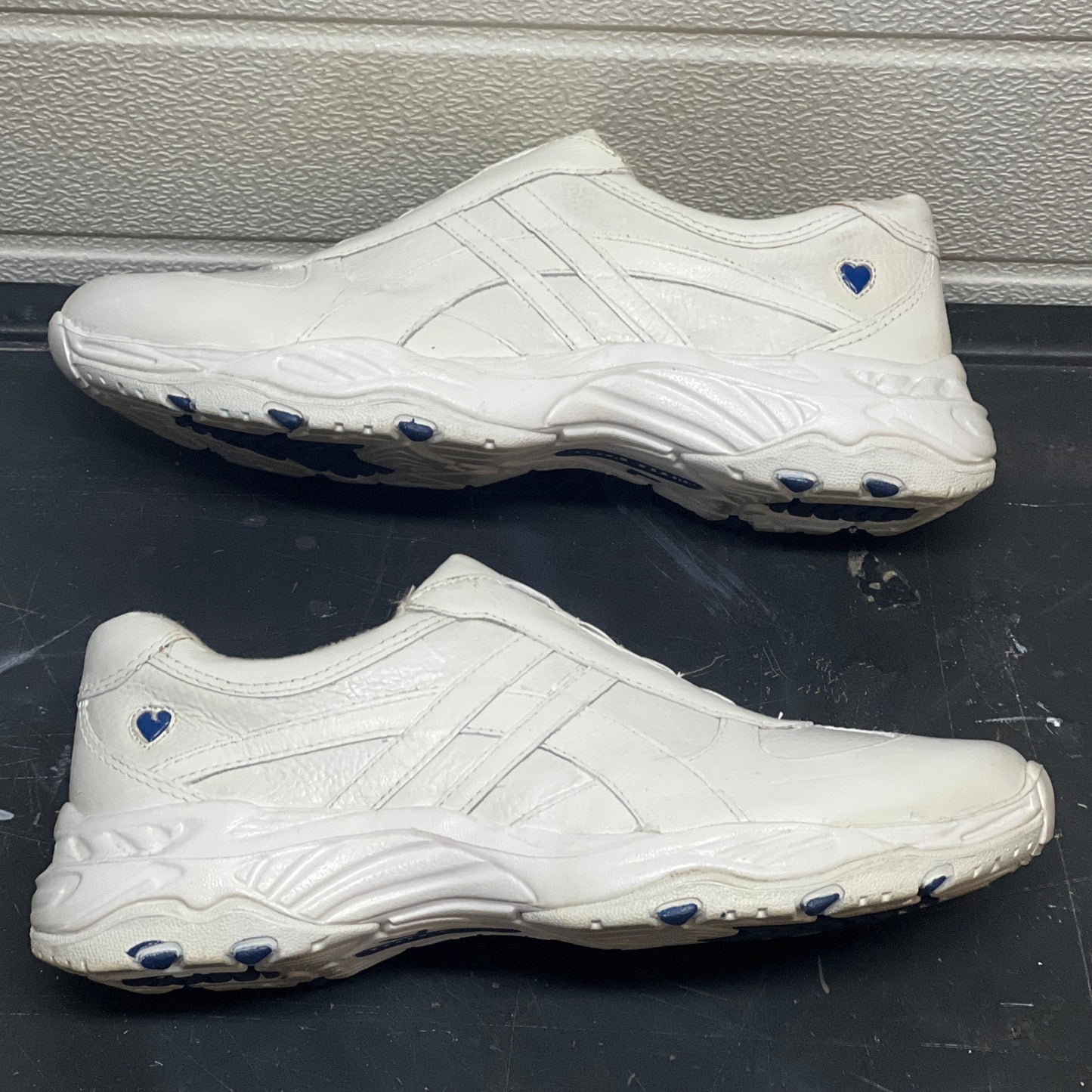 Women’s Nurse Mates Quantum Pillow Top slip on 7M White Leather