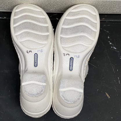 Women’s Nurse Mates Halle  Pillow Top Clog  8M White Leather