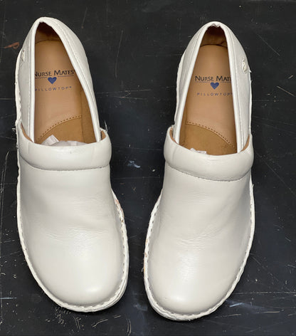 Women’s Nurse Mates Halle  Pillow Top Clog  8.5M White Leather