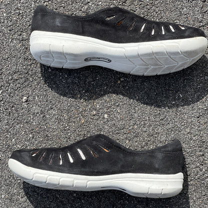 Comfortiva by SoftSpots Women’s •Tinsley•  Comfort Slip-on 7.5M Black Suede