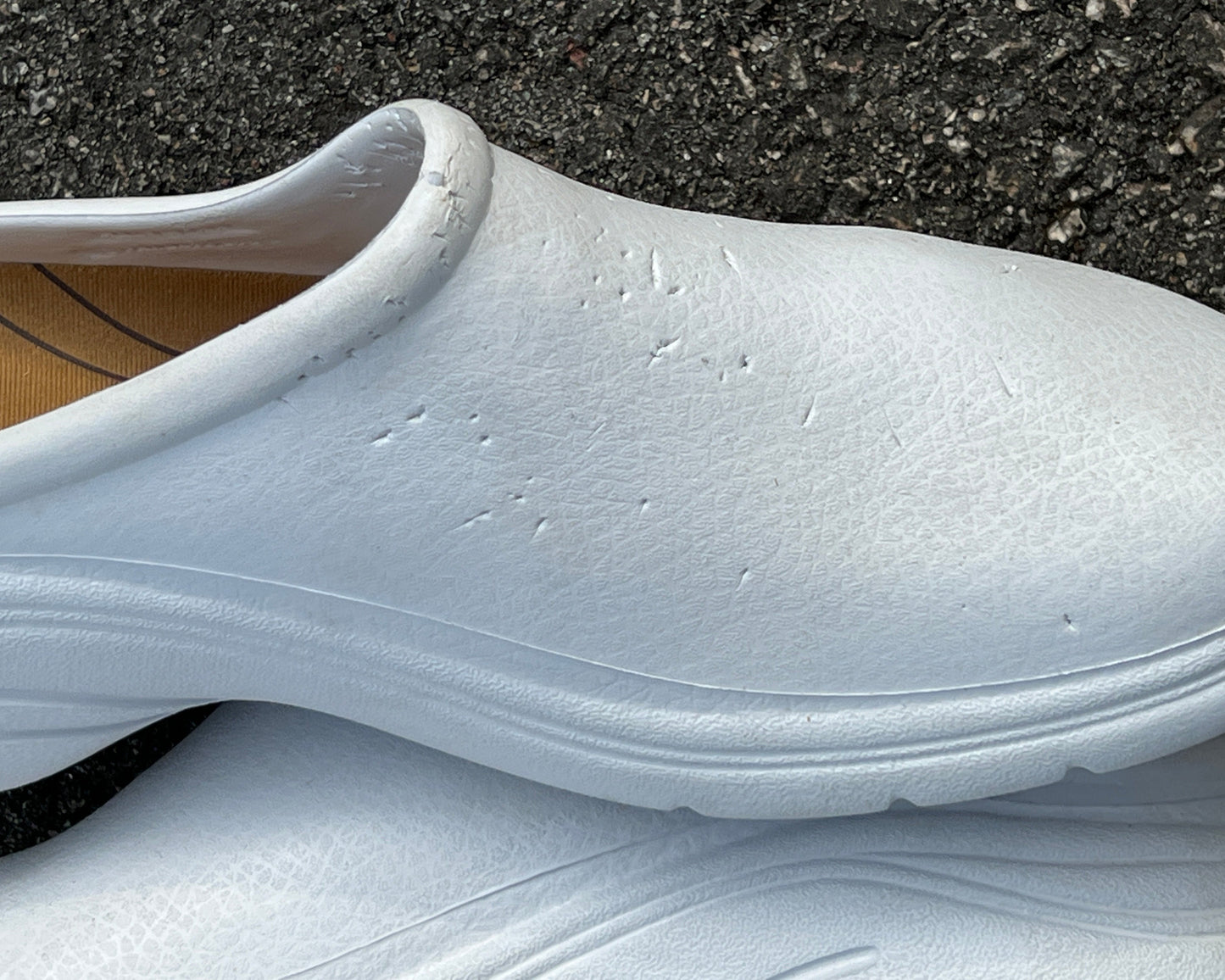 Women's  NURSE MATES  •Quarky•  EVA Clog 10MW  White