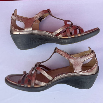 Woman’s Ecco  Strappy Wedge Sandal 39M Metallic Leather