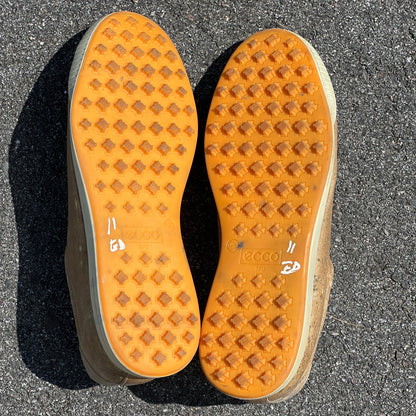 Men’s Ecco Street Premier Cleat-less Golf Shoe 45EU • Tan Leather