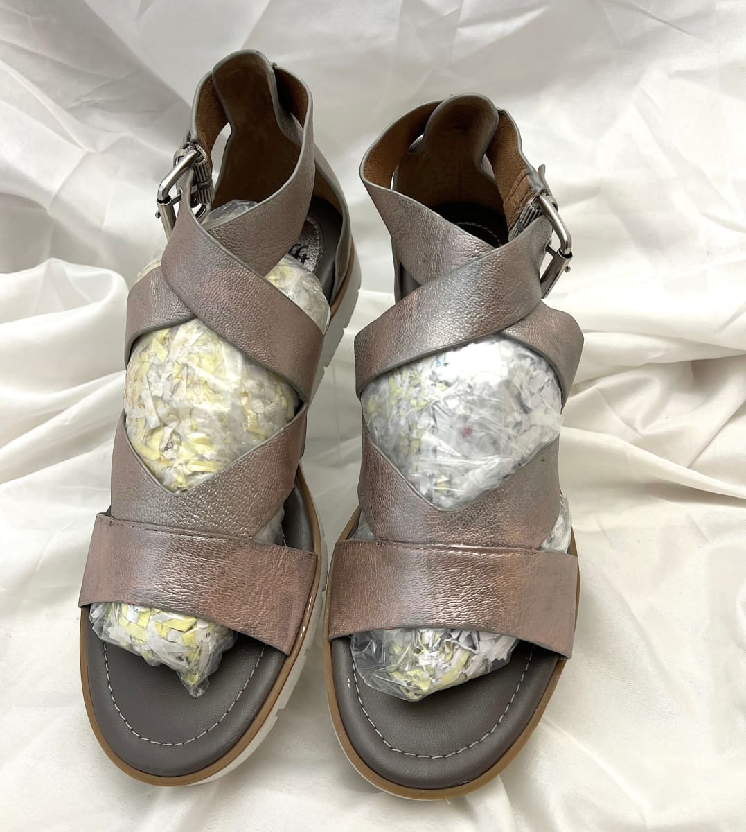 Womens Sofft Maribel. Sandal Anthracite Leather - Preowned Sandals & Flip Flops